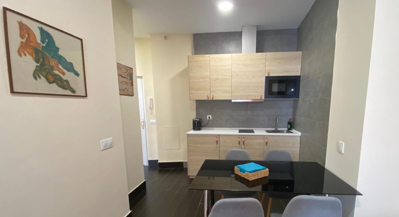 Ferienwohnung Aym Places Maestranza Sevilla Exterior foto